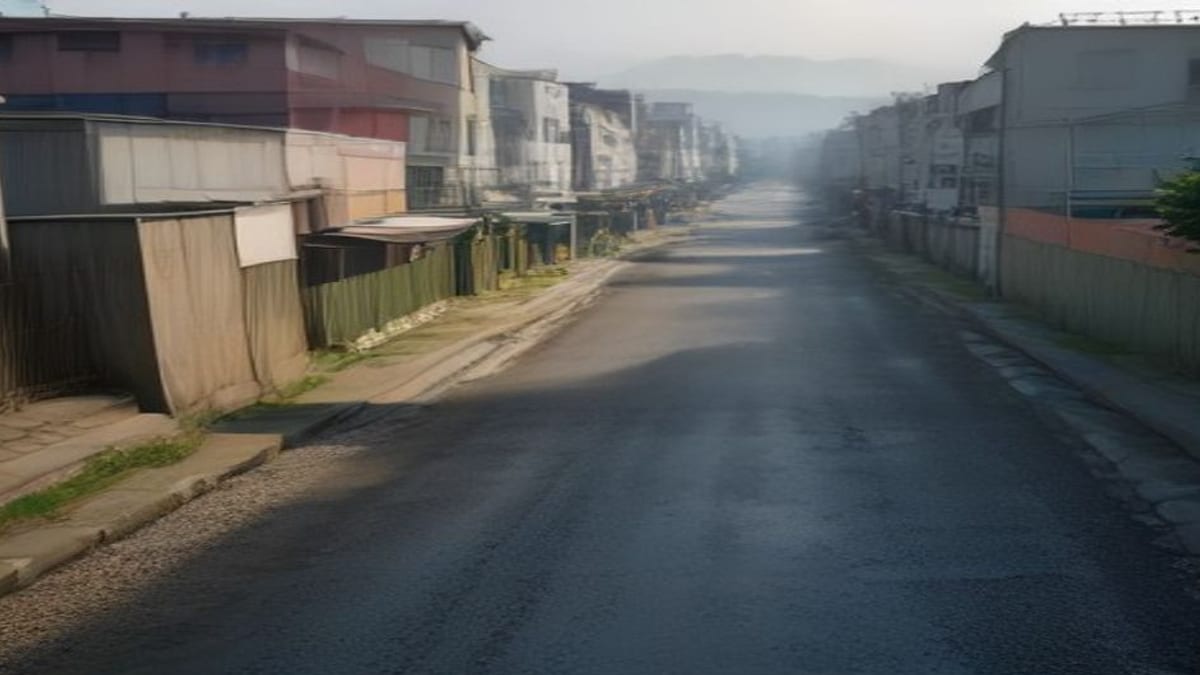 서울 서남부 하천변 도로와 멀리 보이는 아파트 단지 — 도담무역 중고차수출